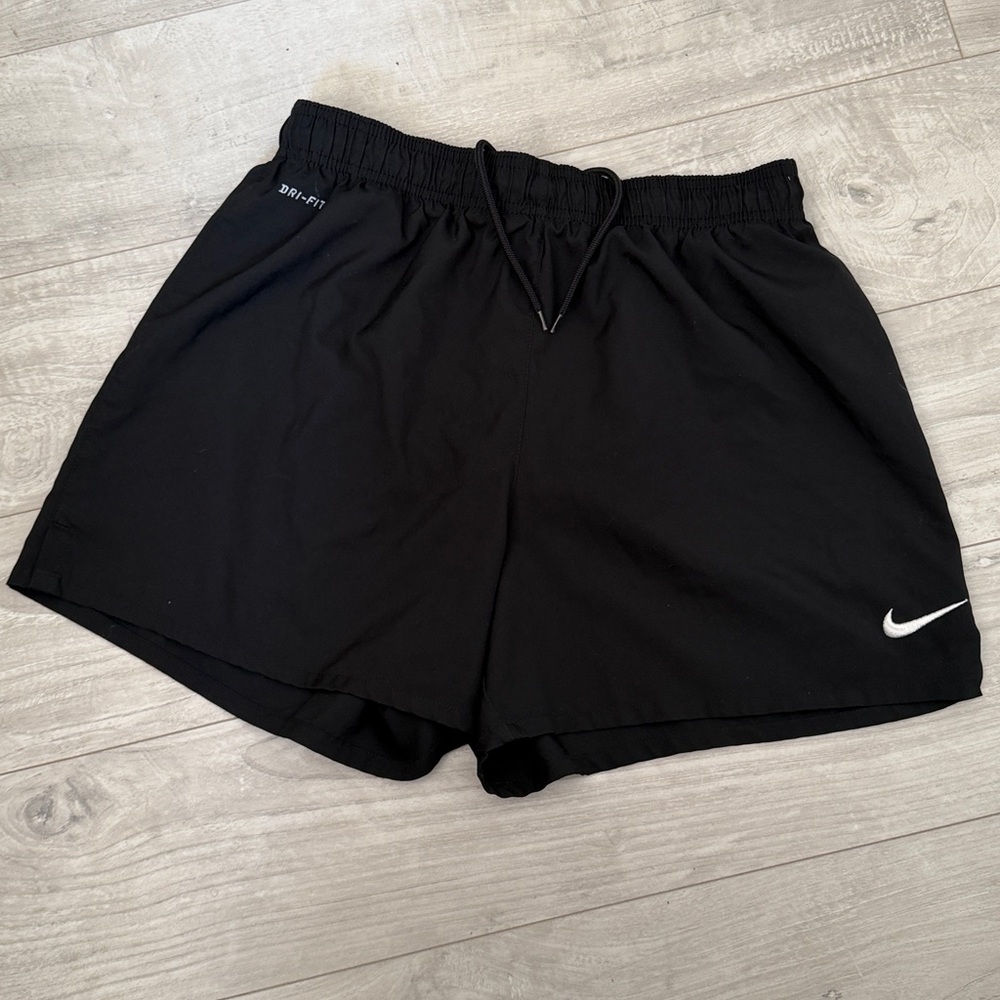 Nike Dri-FIT Charcoal Shorts Running size Medium Flowy 4 in inseam